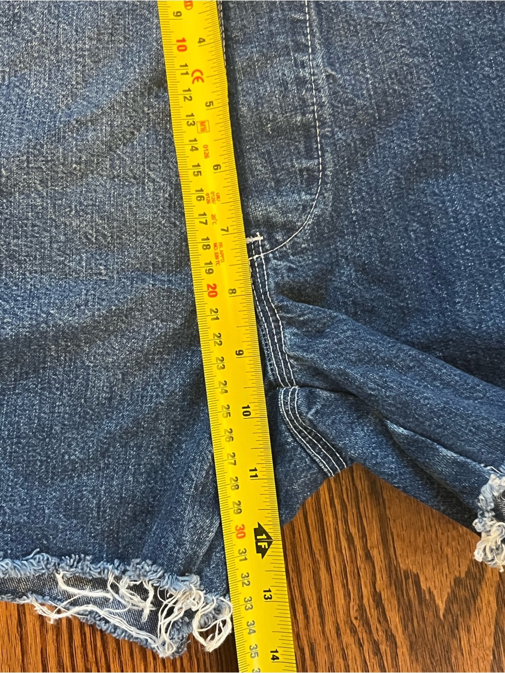 Levi’s SilverTab Denim Shortalls Distressed Overall Shorts Medium - Picture 10 of 11